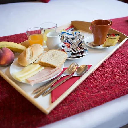 The Great Beauty Bed and breakfast